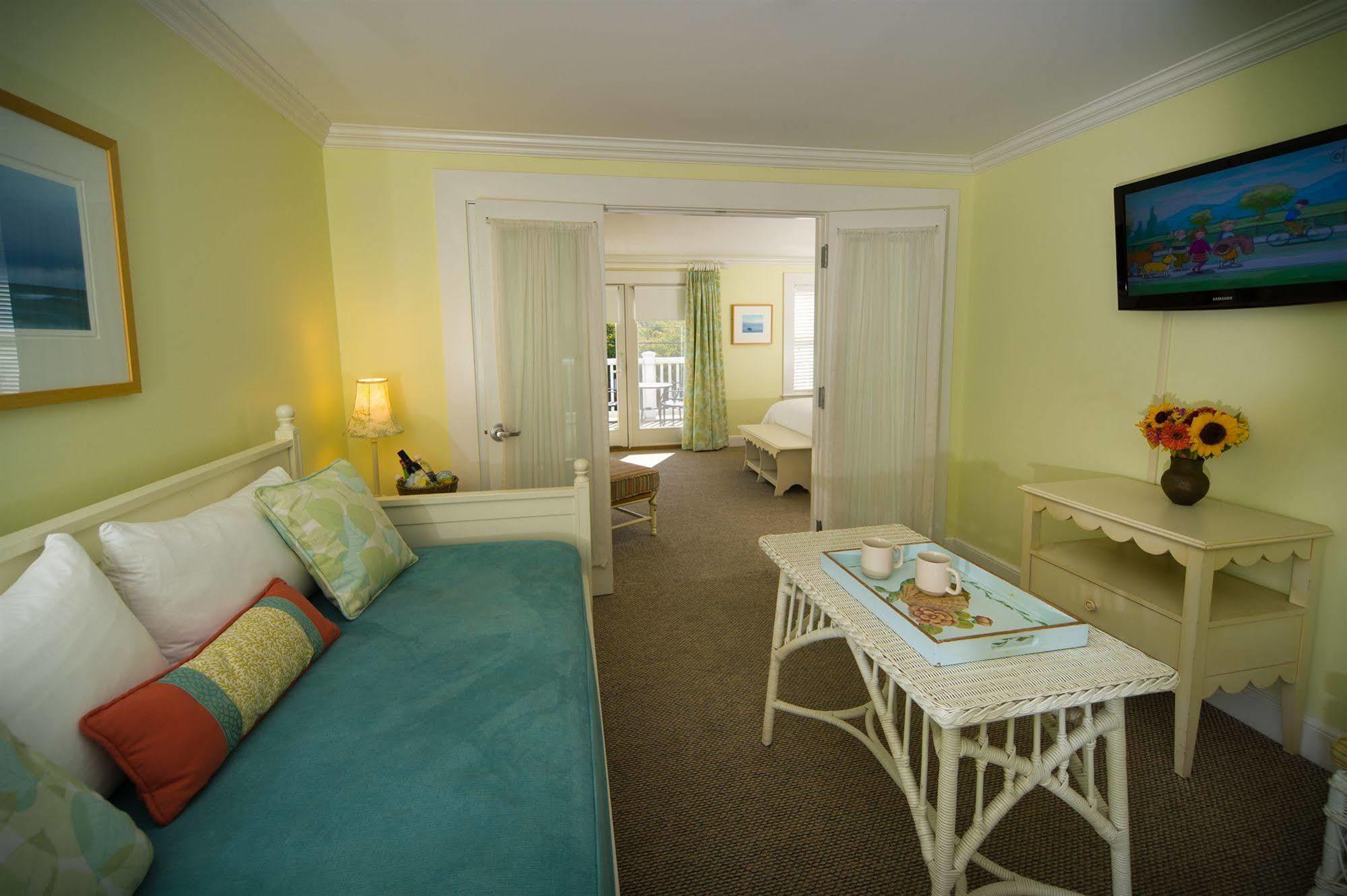 Mansion House Inn Vineyard Haven Eksteriør bilde